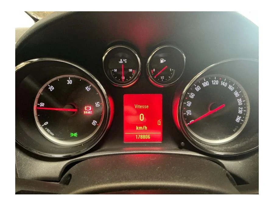 Opel Astra Astra 1.7 CDTI Enjoy, снимка 4 - Автомобили и джипове - 55366782