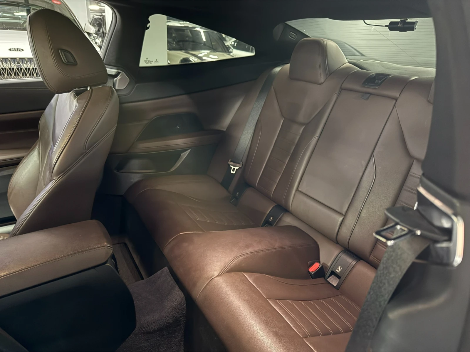 BMW 420 i M Sport Coupé, снимка 10 - Автомобили и джипове - 55442351