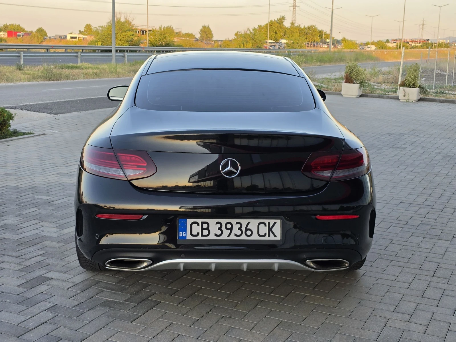 Mercedes-Benz C 300 AMG-PACK/1380000, снимка 6 - Автомобили и джипове - 55494952