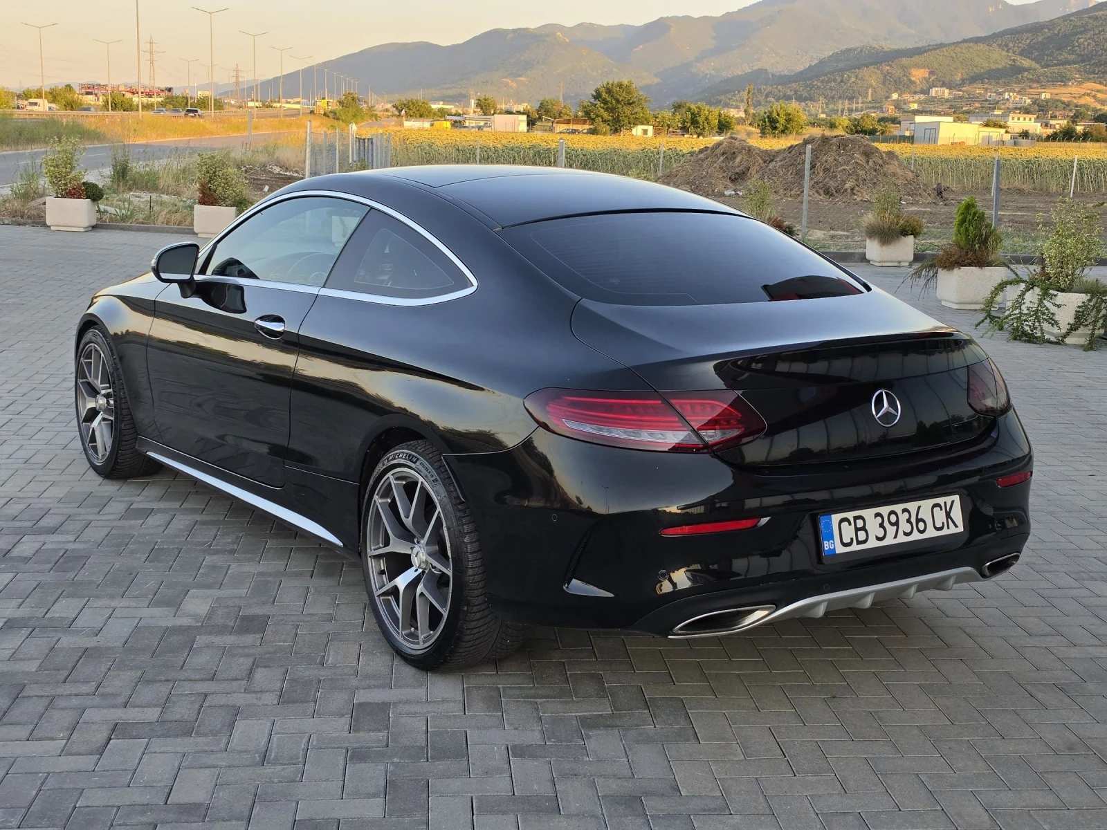 Mercedes-Benz C 300 AMG-PACK/1380000, снимка 7 - Автомобили и джипове - 55494952