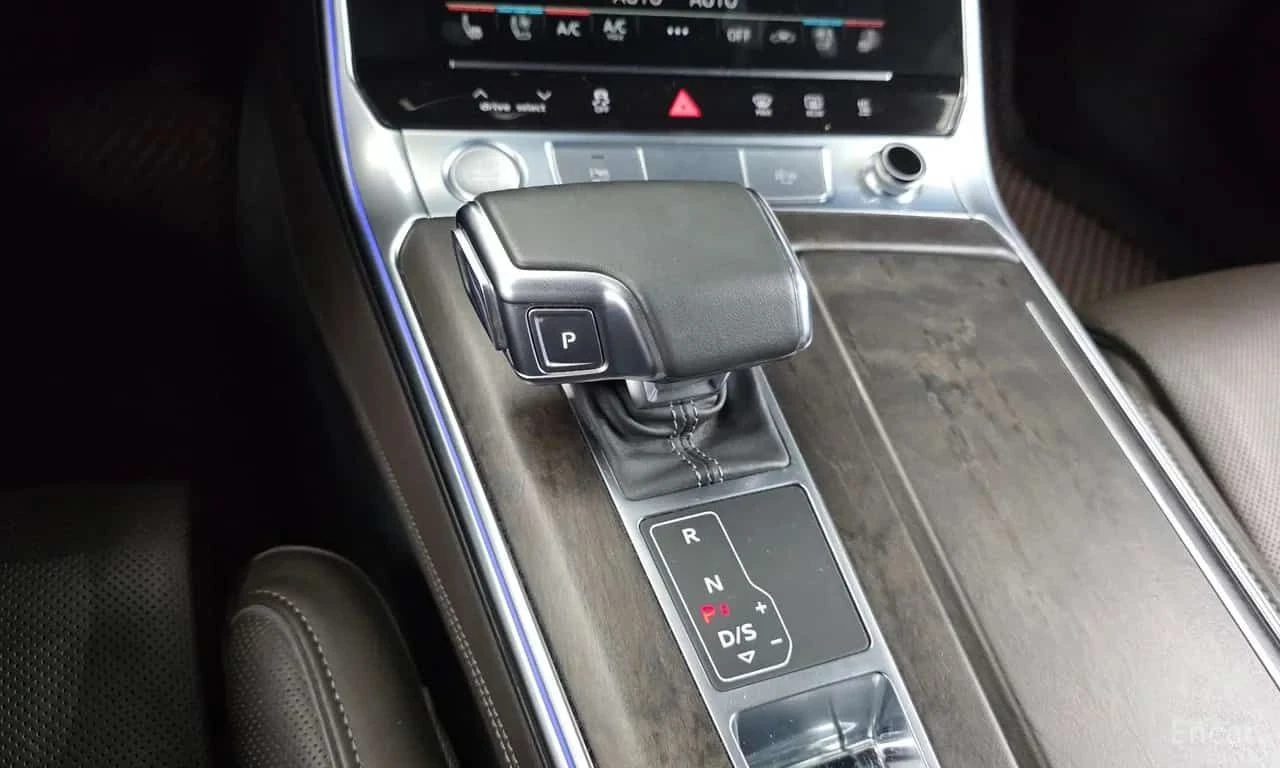 Audi A7 * 50 TDI Quattrp Premium * CARFAX * ЦЕНА ДО БГ, снимка 9 - Автомобили и джипове - 55499740