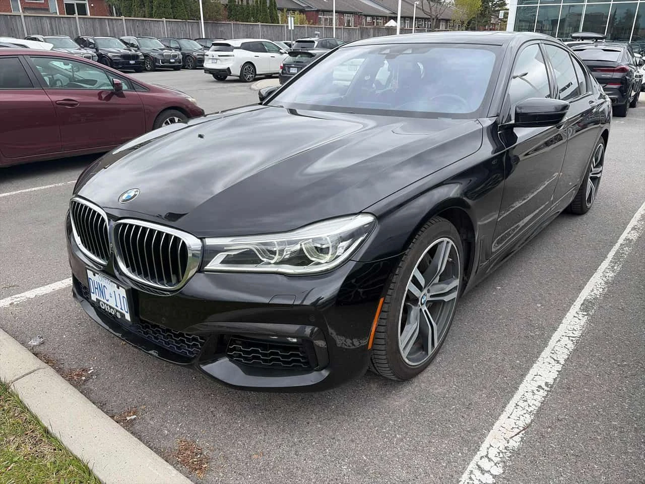 BMW 750 *  xDrive * CARFAX * ОПЦИЯ ЗА ФИНАНСИРАНЕ, снимка 10 - Автомобили и джипове - 55548059