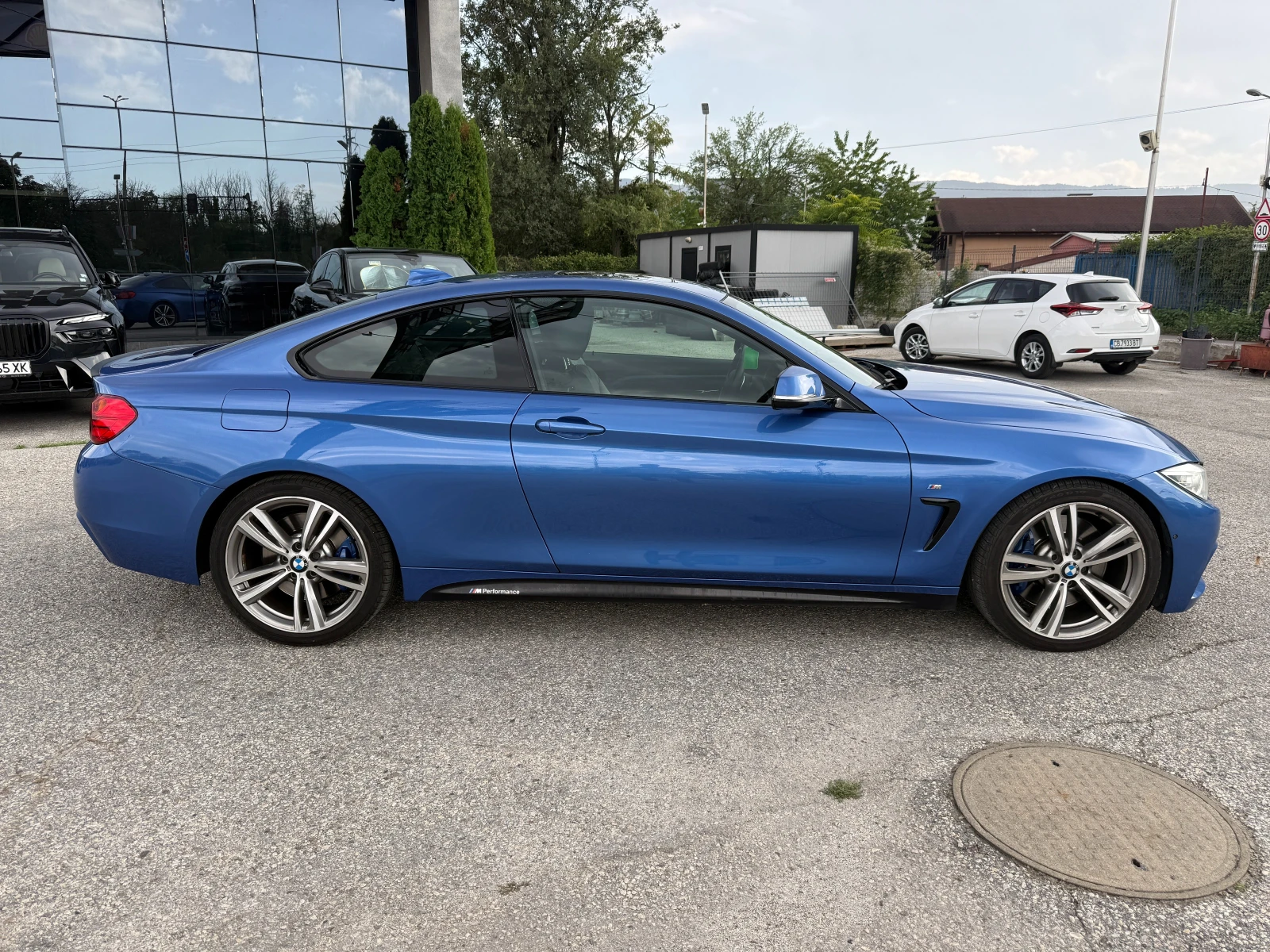 BMW 428 M Pack HEAD UP 360camera, снимка 4 - Автомобили и джипове - 55889160