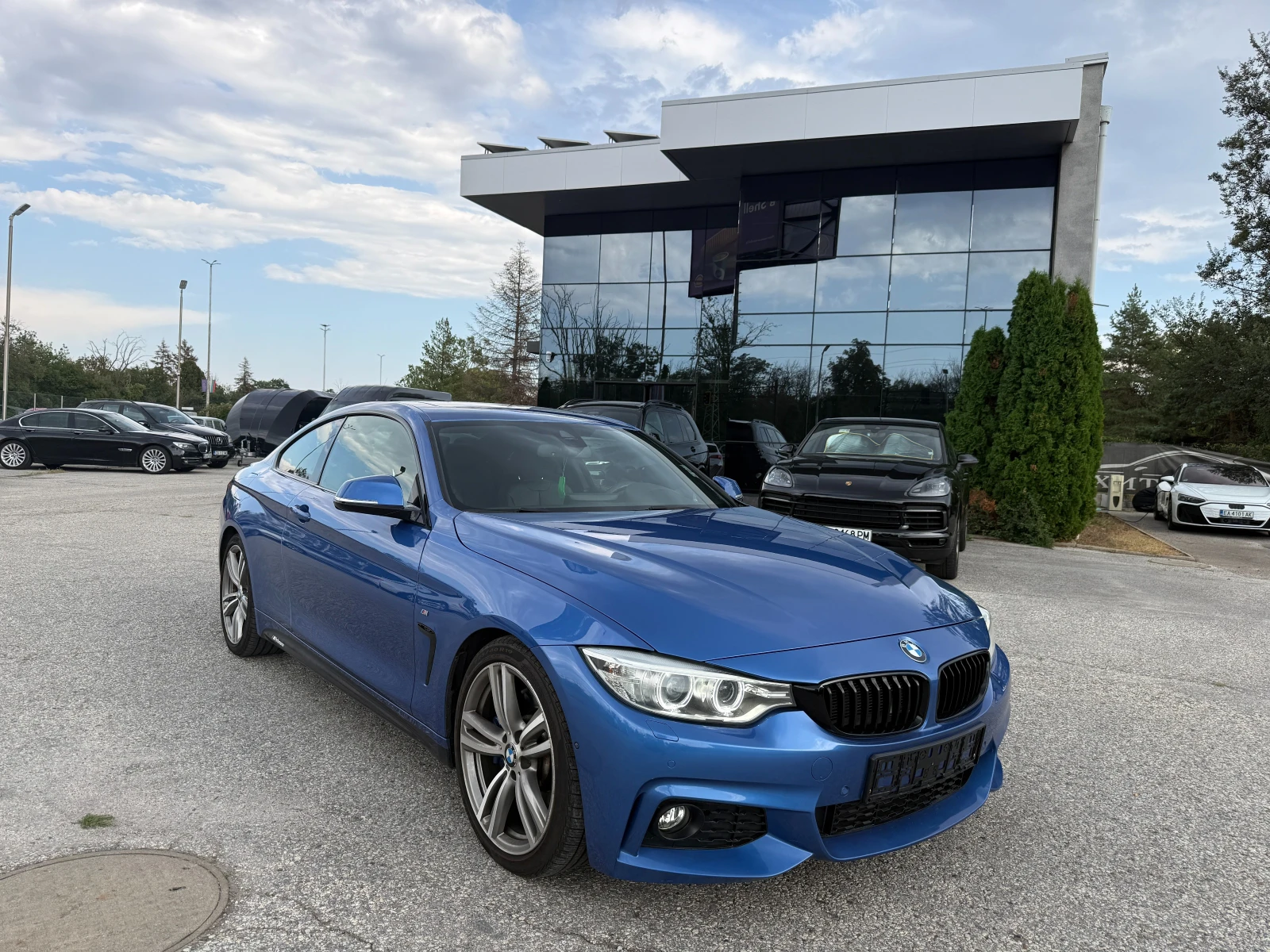 BMW 428 M Pack HEAD UP 360camera, снимка 3 - Автомобили и джипове - 55889160