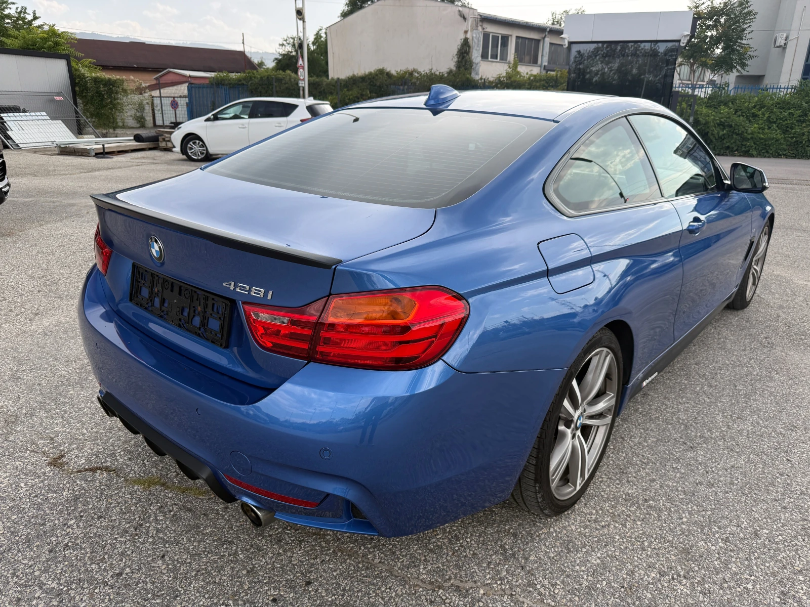 BMW 428 M Pack HEAD UP 360camera, снимка 5 - Автомобили и джипове - 55889160