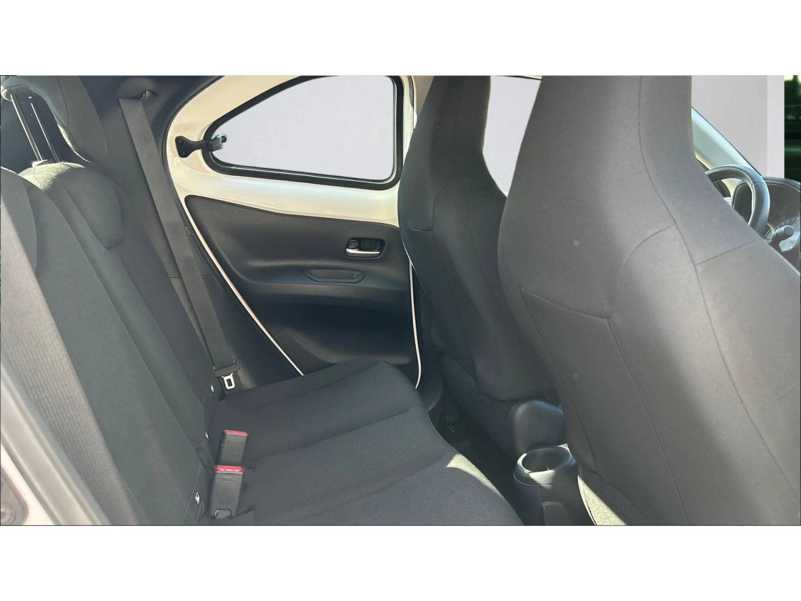 Toyota Aygo Месечна вноска от 194  , снимка 7 - Автомобили и джипове - 55934522