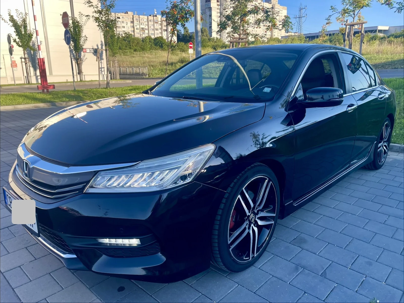 Honda Accord, снимка 3 - Автомобили и джипове - 56024389