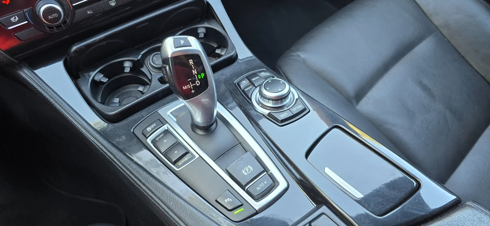BMW 530 M-Pack, снимка 10 - Автомобили и джипове - 56073019