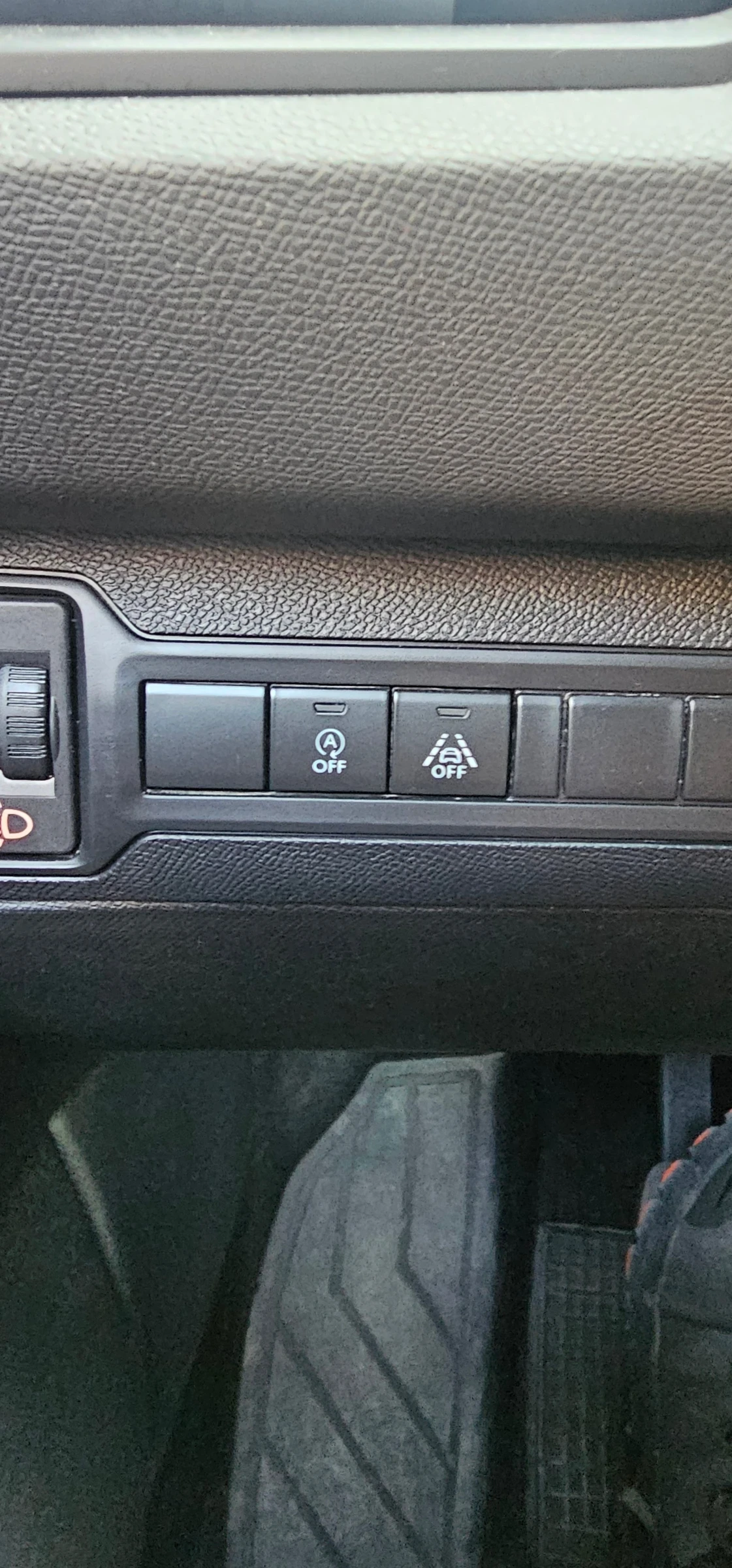 Peugeot 308 1.5HDI 102Ks 06/2019г, снимка 13 - Автомобили и джипове - 56074799
