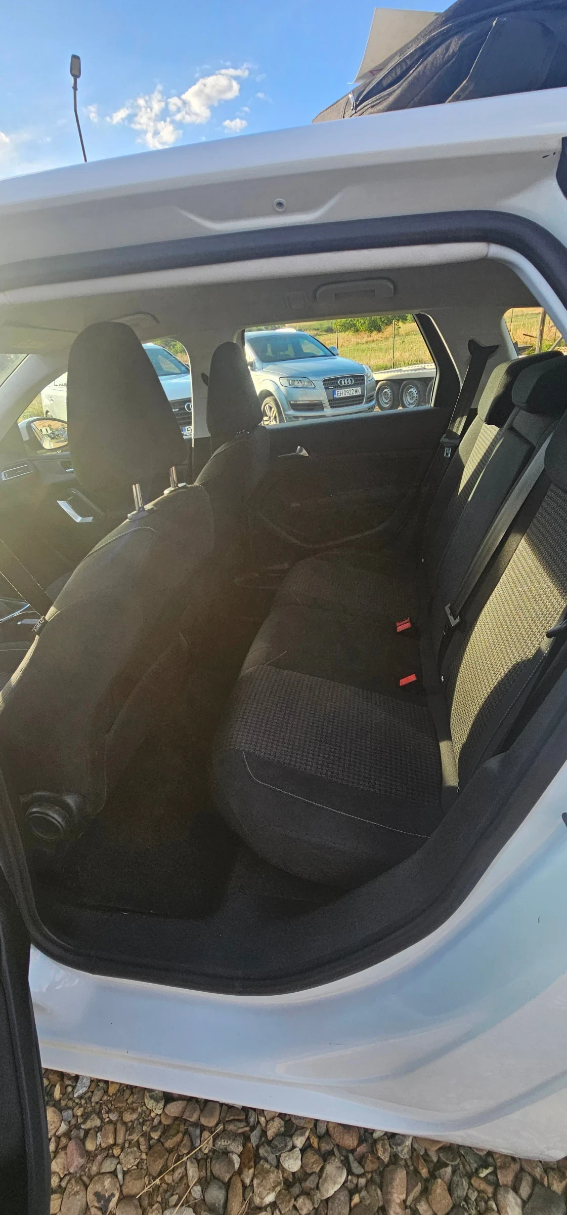 Peugeot 308 1.5HDI 102Ks 06/2019г, снимка 16 - Автомобили и джипове - 56074799