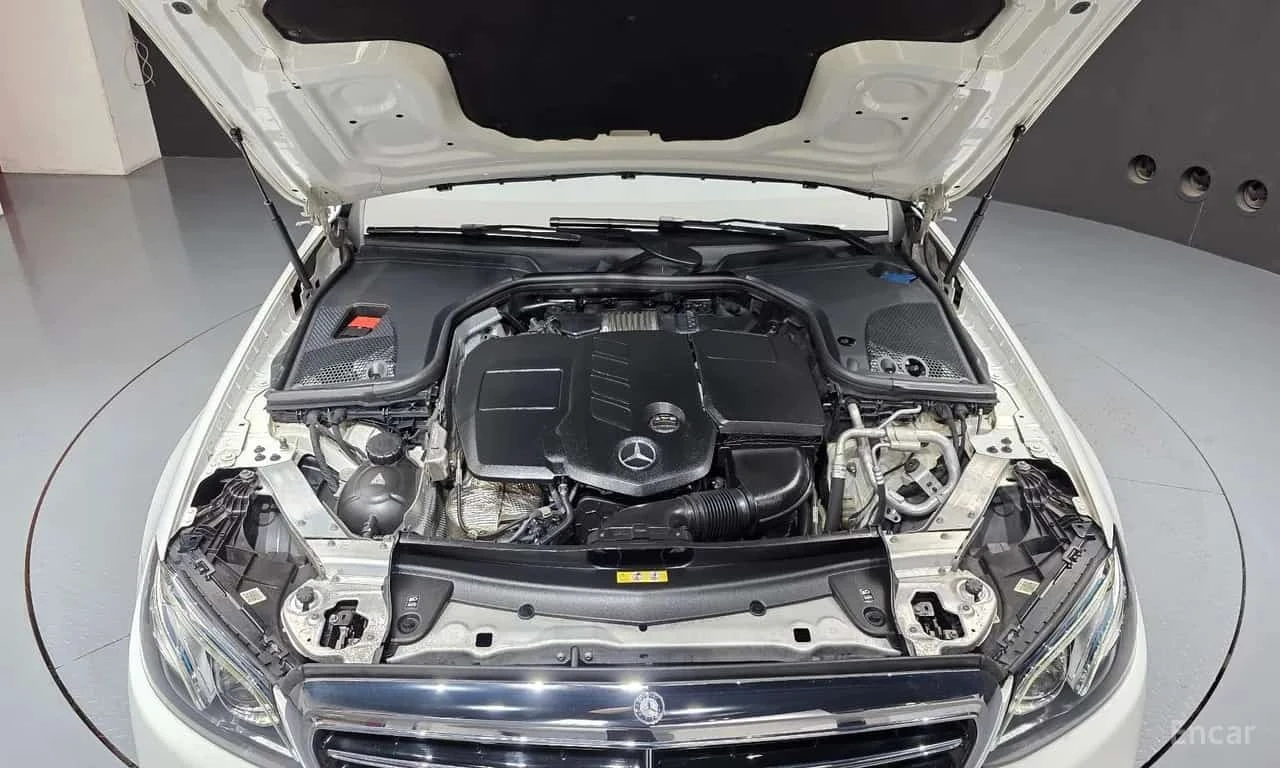 Mercedes-Benz E 220 d 4MATIC Exclusive * ����������*  | Mobile.bg � ����������� 6