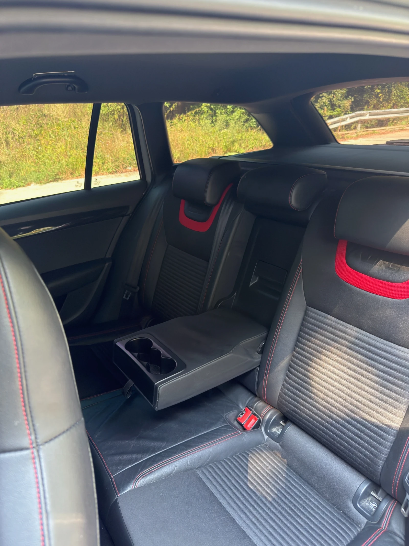 Skoda Octavia VRS 2.0 TDI, снимка 8 - Автомобили и джипове - 56431379