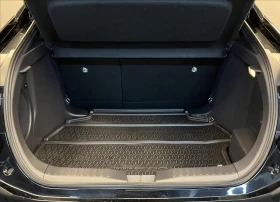 Toyota C-HR 2.0 HEV GR SPORT 4X4 PREMIERE EDITION в Гаранция, снимка 14