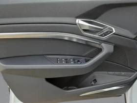 Audi Q8 e-Tron Sportback 55 = Black Optic =  | Mobile.bg    6