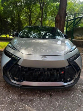 Toyota C-HR 2.0 HEV GR SPORT 4X4 PREMIERE НАЛИЧНА в Гаранция | Auto.bg — изображение 2