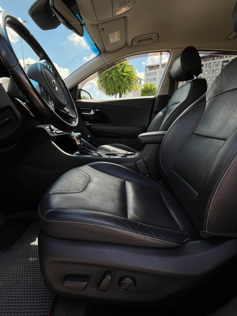 Kia Niro 1.6 Hybrid Facelift, снимка 15 - Автомобили и джипове - 46074353