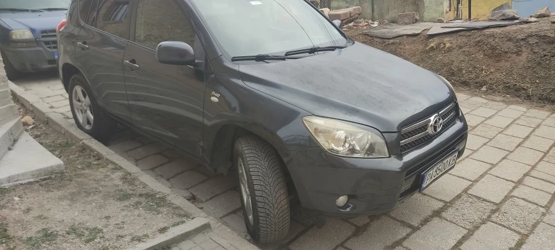 Toyota Rav4, снимка 1 - Автомобили и джипове - 48992615