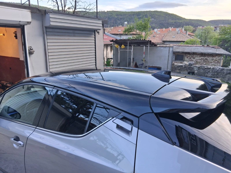 Toyota C-HR 1.8 Hybrid, снимка 8 - Автомобили и джипове - 49999586