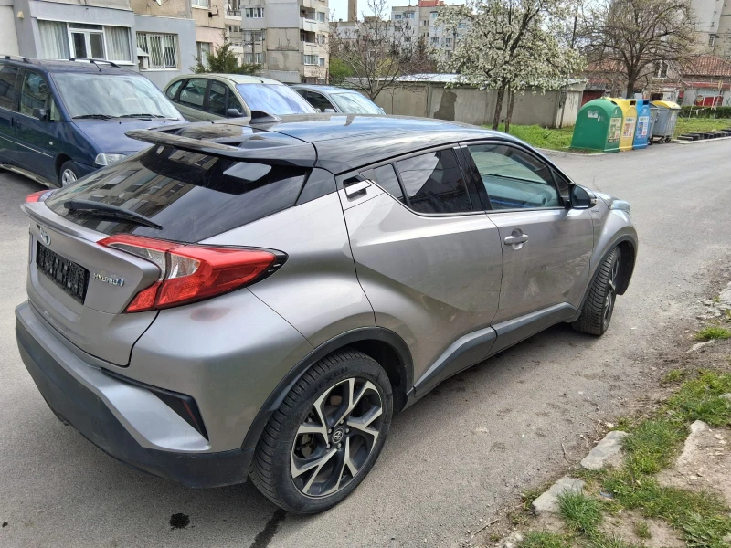 Toyota C-HR 1.8 Hybrid, снимка 4 - Автомобили и джипове - 49999586