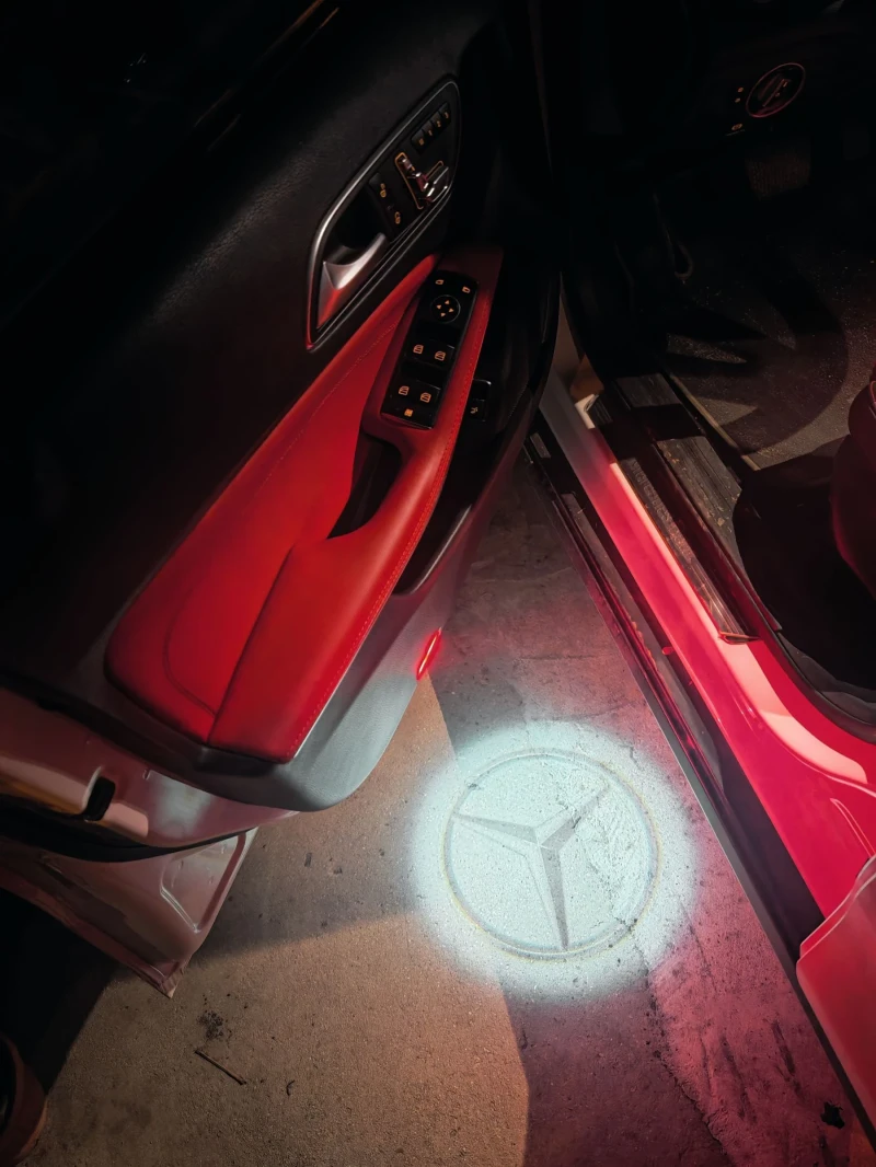 Mercedes-Benz GLA 250 Само на 25 Хил. Км. , снимка 10 - Автомобили и джипове - 52149250