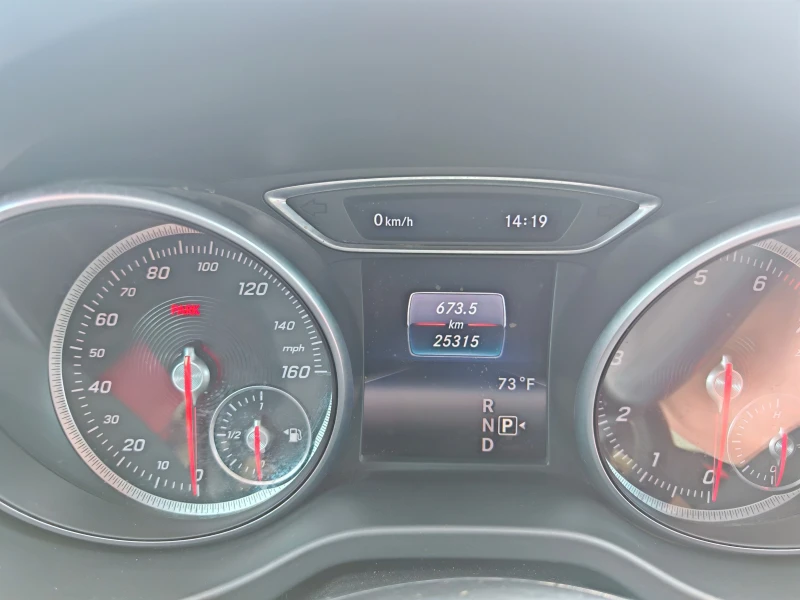 Mercedes-Benz GLA 250 Само на 25 Хил. Км. , снимка 7 - Автомобили и джипове - 52149250