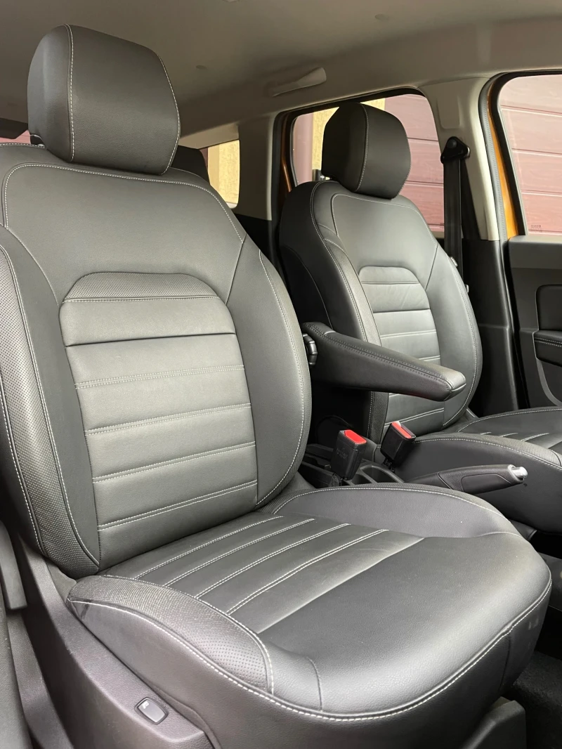 Dacia Duster 1.5Dci-AUTOMATIK-120хил.км, снимка 7 - Автомобили и джипове - 50580908
