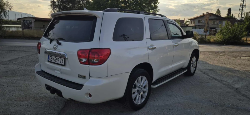 Toyota Sequoia 5.7 v8 iforce Platinum, снимка 3 - Автомобили и джипове - 51388723