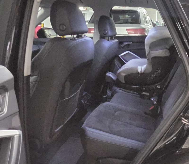 Audi Q3 Q35TDI/quattro/AHK/Virtual, снимка 6 - Автомобили и джипове - 52286825
