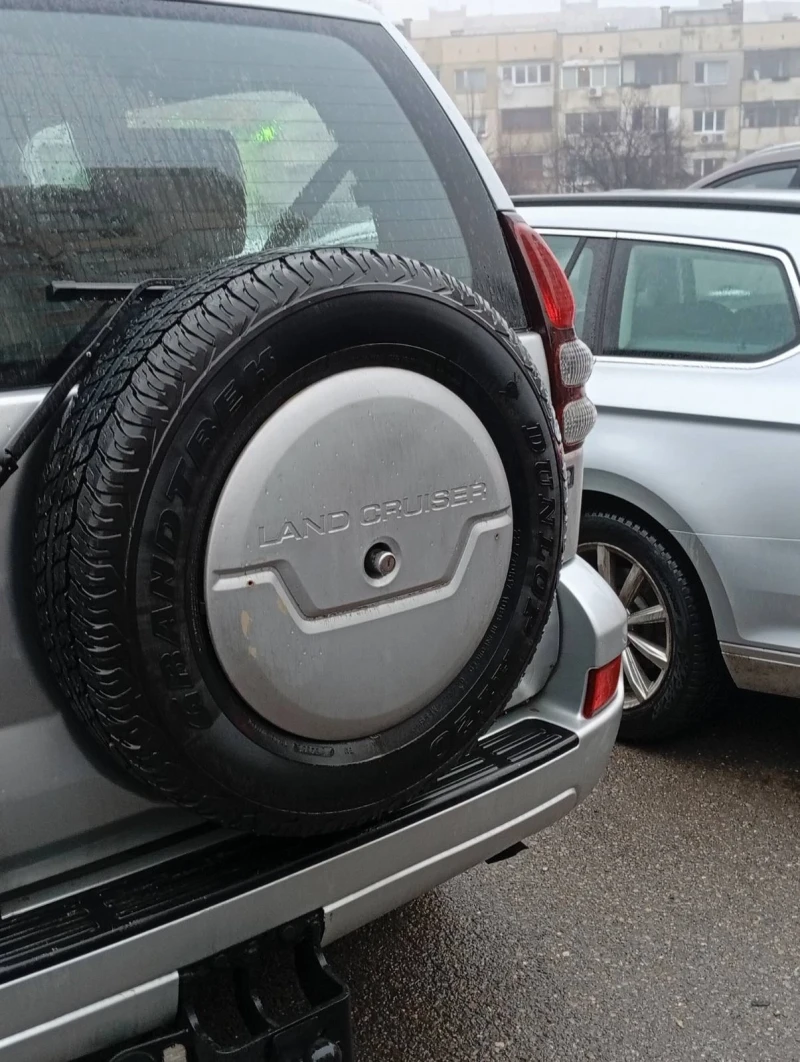 Toyota Land cruiser, снимка 6 - Автомобили и джипове - 53060120