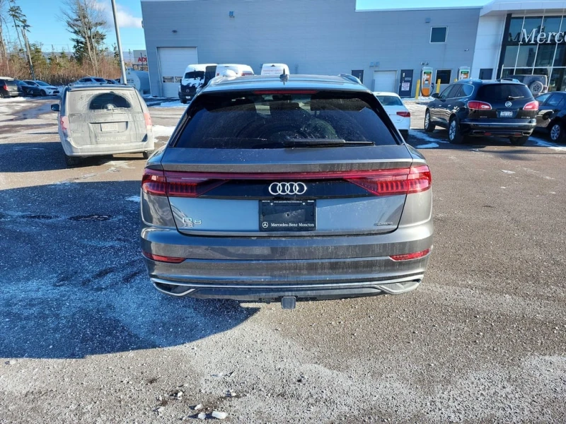 Audi Q8 2019 Progressiv * CARFAX * БЕЗ ПЪРВОНАЧАЛНА ВНОСКА, снимка 5 - Автомобили и джипове - 53194456