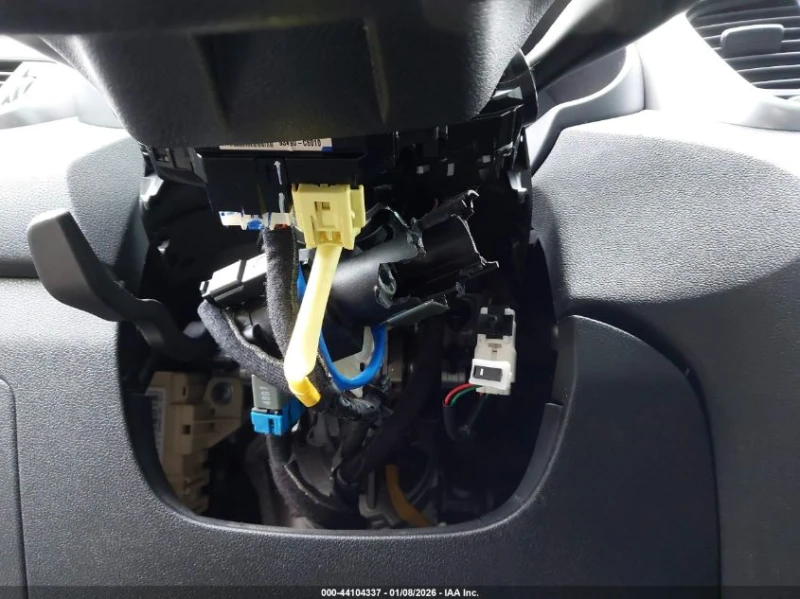 Kia Sorento 3.3L V-6 DI, DOHC, VVT, 290HP All Wheel Drive, снимка 13 - Автомобили и джипове - 53500980