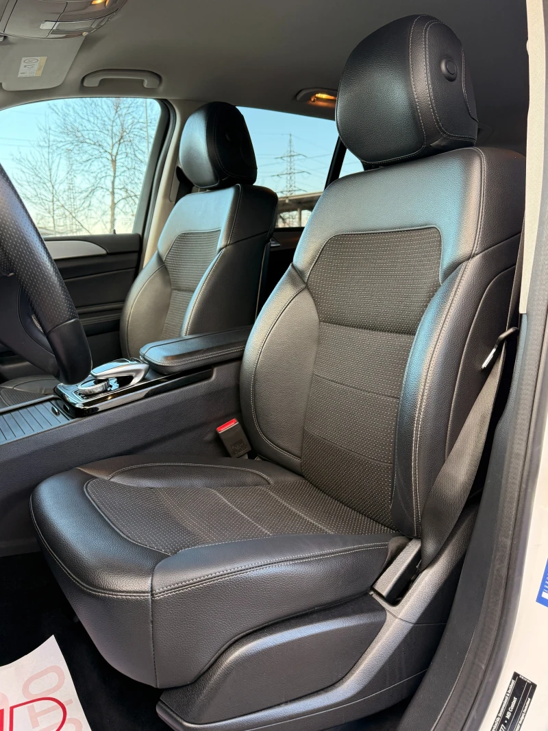 Mercedes-Benz GLE 250 * СЕРВИЗНА ИСТОРИЯ* КАТО НОВА* , снимка 9 - Автомобили и джипове - 53533659