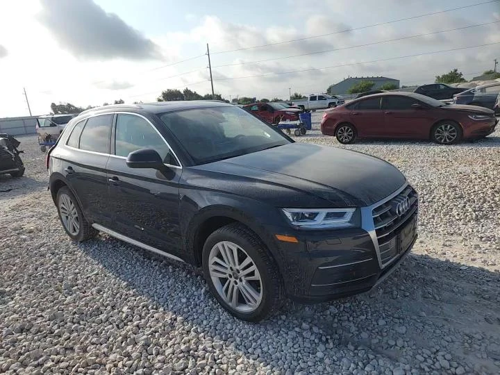 Audi Q5 2.0l Premium Plus, снимка 13 - Автомобили и джипове - 56350677