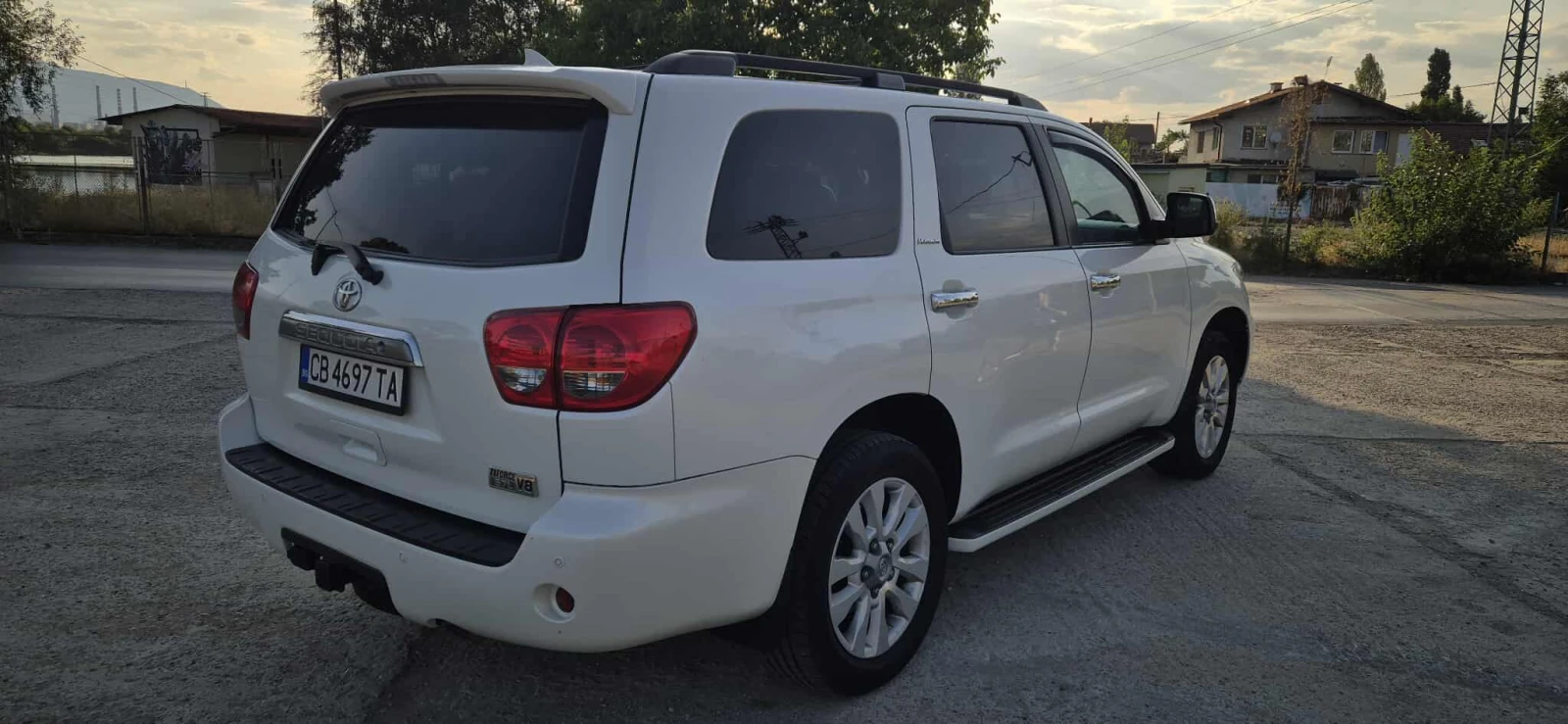 Toyota Sequoia 5.7 v8 iforce Platinum - изображение 3