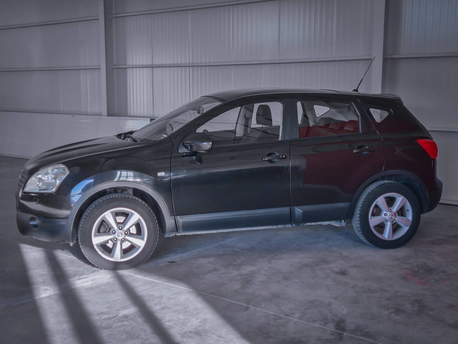 Nissan Qashqai 2.0  4X4  |  | Mobile.bg   3