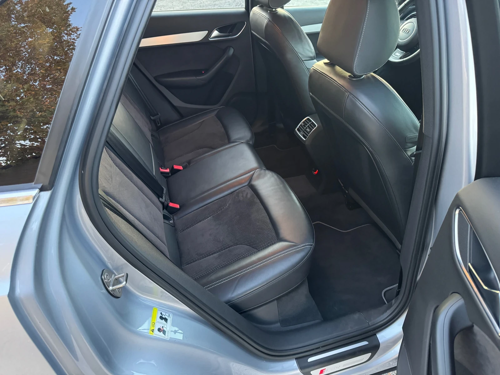 Audi Q3 2.0TDI 184. 3x S-line Quattro Swiss Automatic | Mobile.bg   11