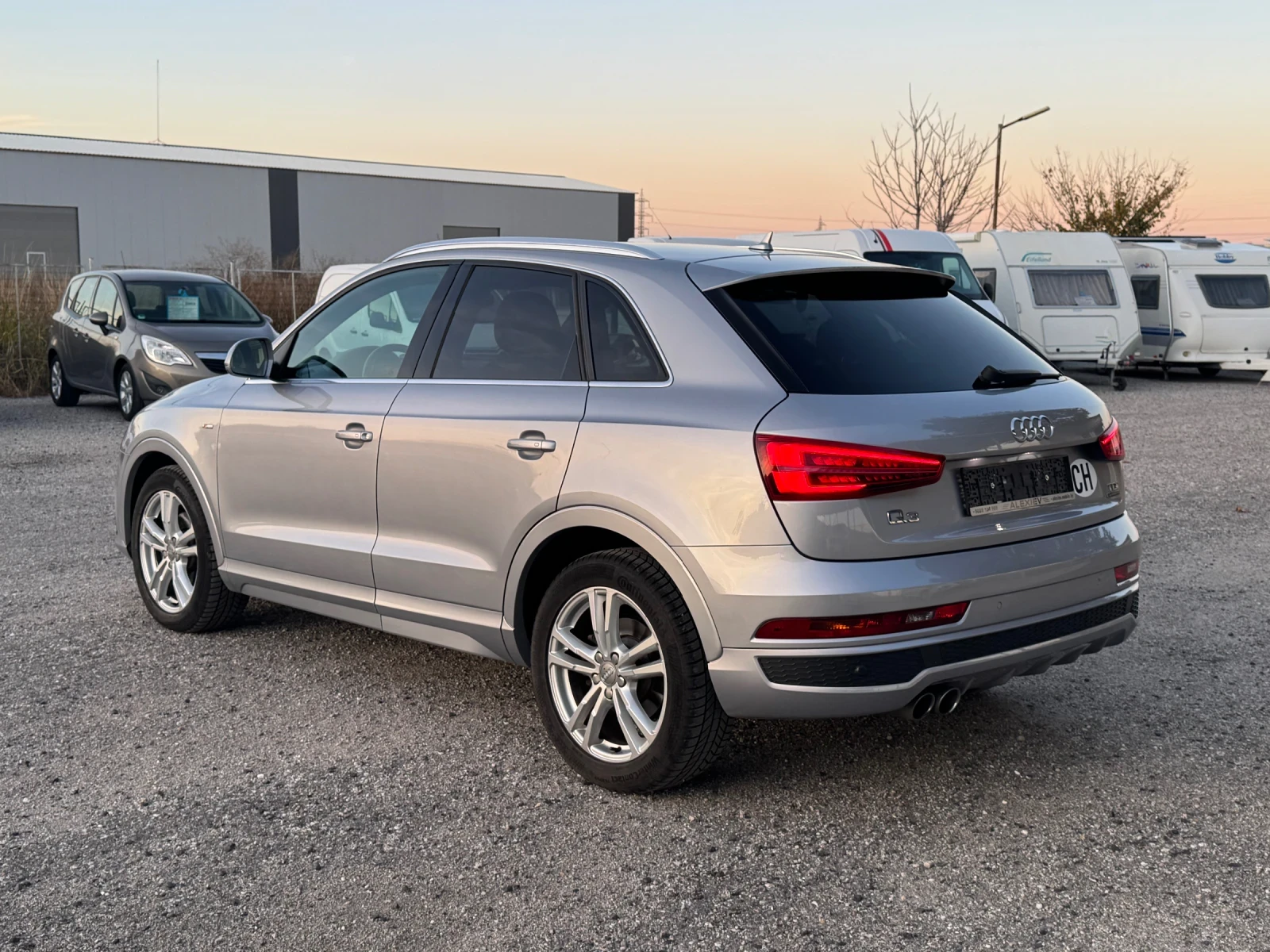 Audi Q3 2.0TDI 184. 3x S-line Quattro Swiss Automatic | Mobile.bg   6