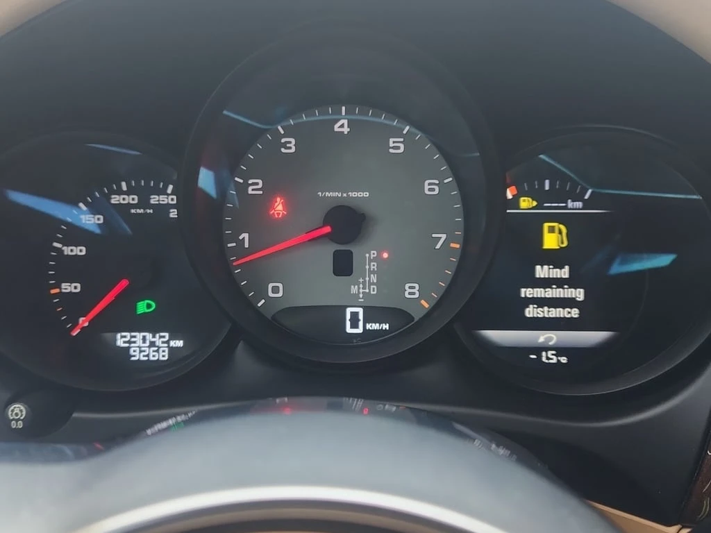 Porsche Macan * S * CARFAX * ЦЕНА ДО БЪЛГАРИЯ - изображение 8