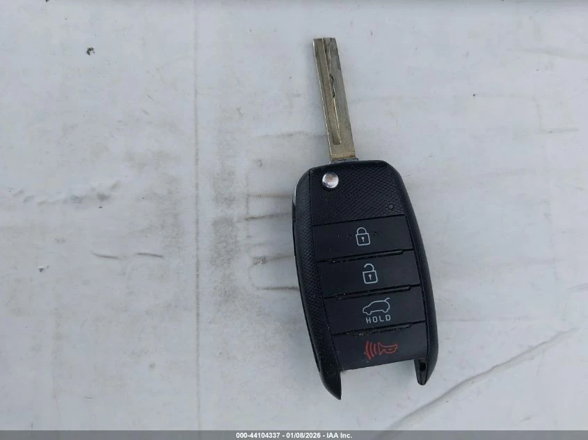 Kia Sorento 3.3L V-6 DI, DOHC, VVT, 290HP All Wheel Drive | Mobile.bg � ����������� 3