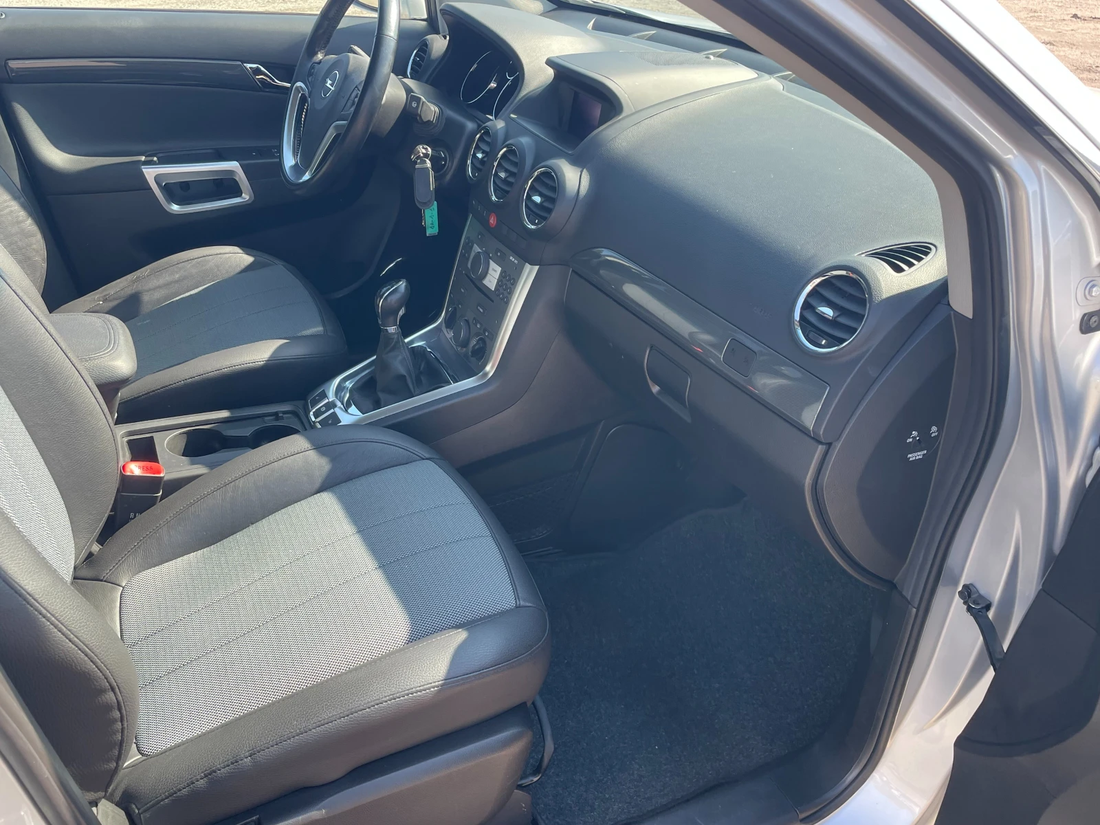 Opel Antara ПЕРФЕКТЕН-ИТАЛИЯ-НОВ ВНОС 116000к.м, снимка 14 - Автомобили и джипове - 53747382