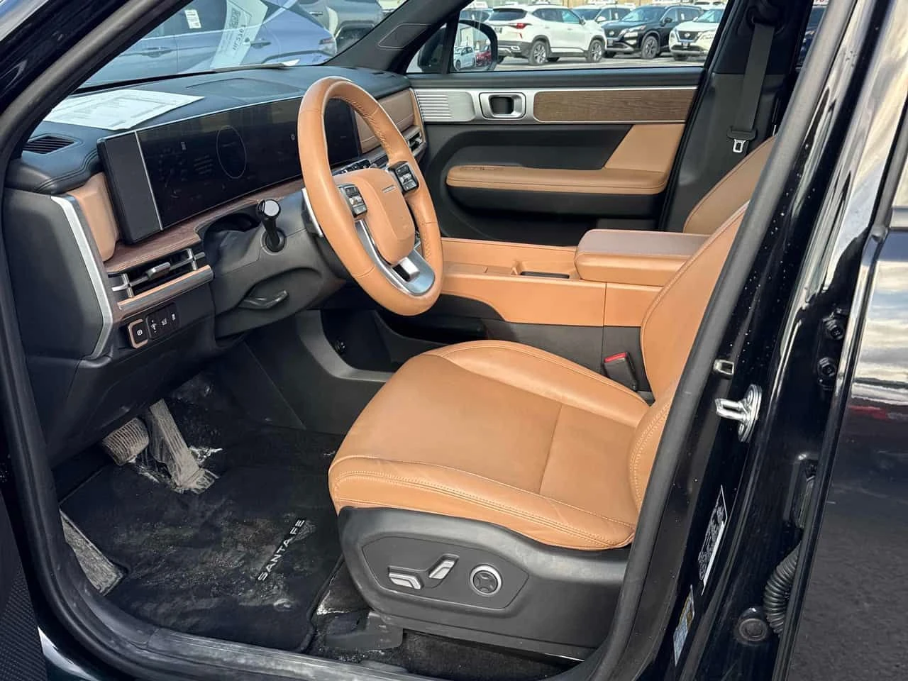 Hyundai Santa fe * Luxury * ДИСТРОНИК* ОБДУХВАНЕ* 360 КАМЕРА* ПАНОР, снимка 14 - Автомобили и джипове - 54147219