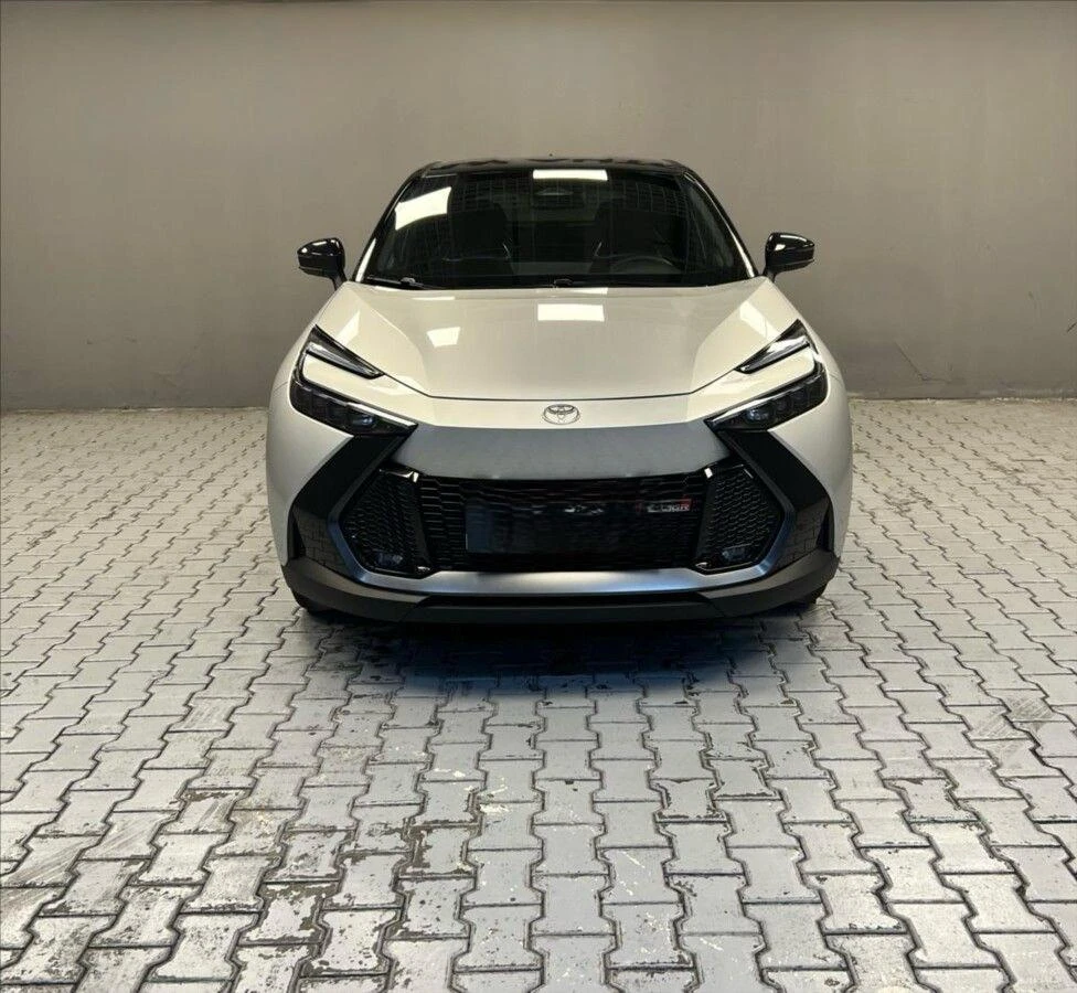 Toyota C-HR 2.0 HEV GR SPORT 4X4 PREMIERE EDITION � �������� | Mobile.bg � ����������� 3