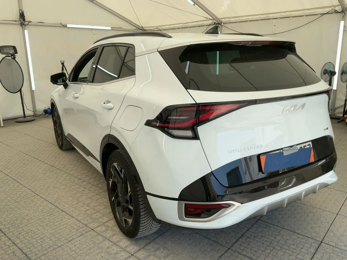 Kia Sportage CRDi MHEV GT-line 4х4* 7500км* 360* Harman* Обдуx, снимка 8 - Автомобили и джипове - 54577338