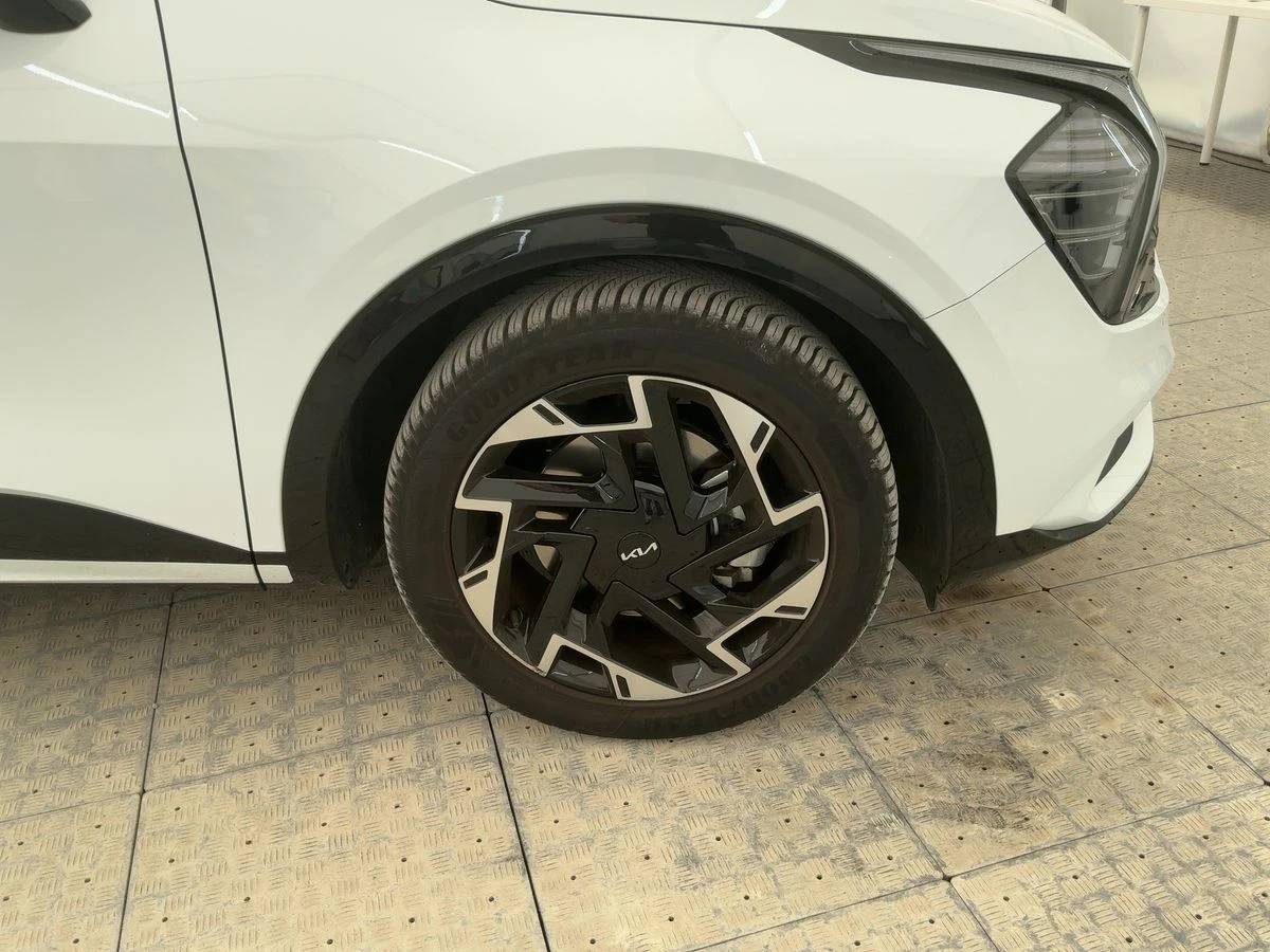 Kia Sportage CRDi MHEV GT-line 4х4* 7500км* 360* Harman* Обдуx, снимка 4 - Автомобили и джипове - 54577338