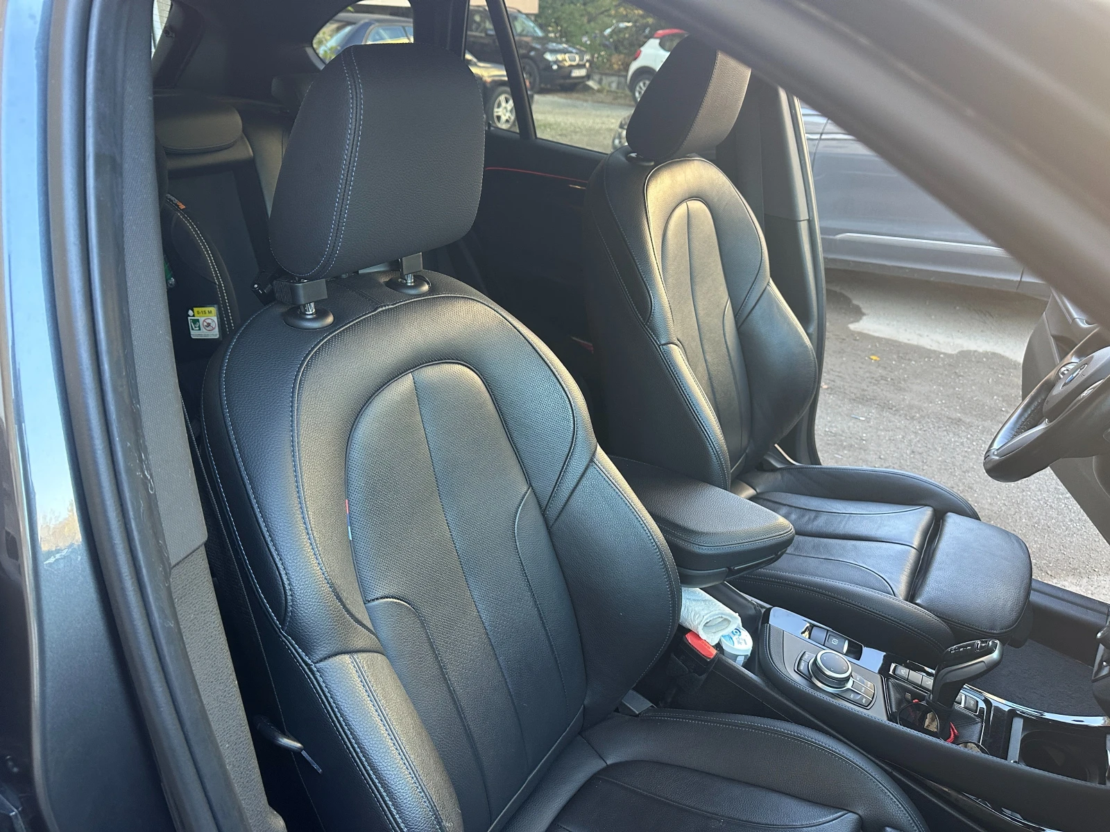 BMW X1 25i xDrive Закупена от М Кар София, снимка 12 - Автомобили и джипове - 54666270