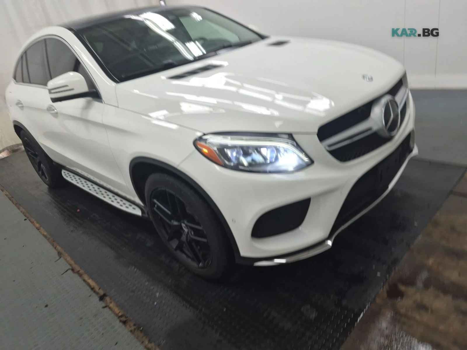 Mercedes-Benz GLE 350 D COUPE Автокредит Цена до България, снимка 3 - Автомобили и джипове - 55252624