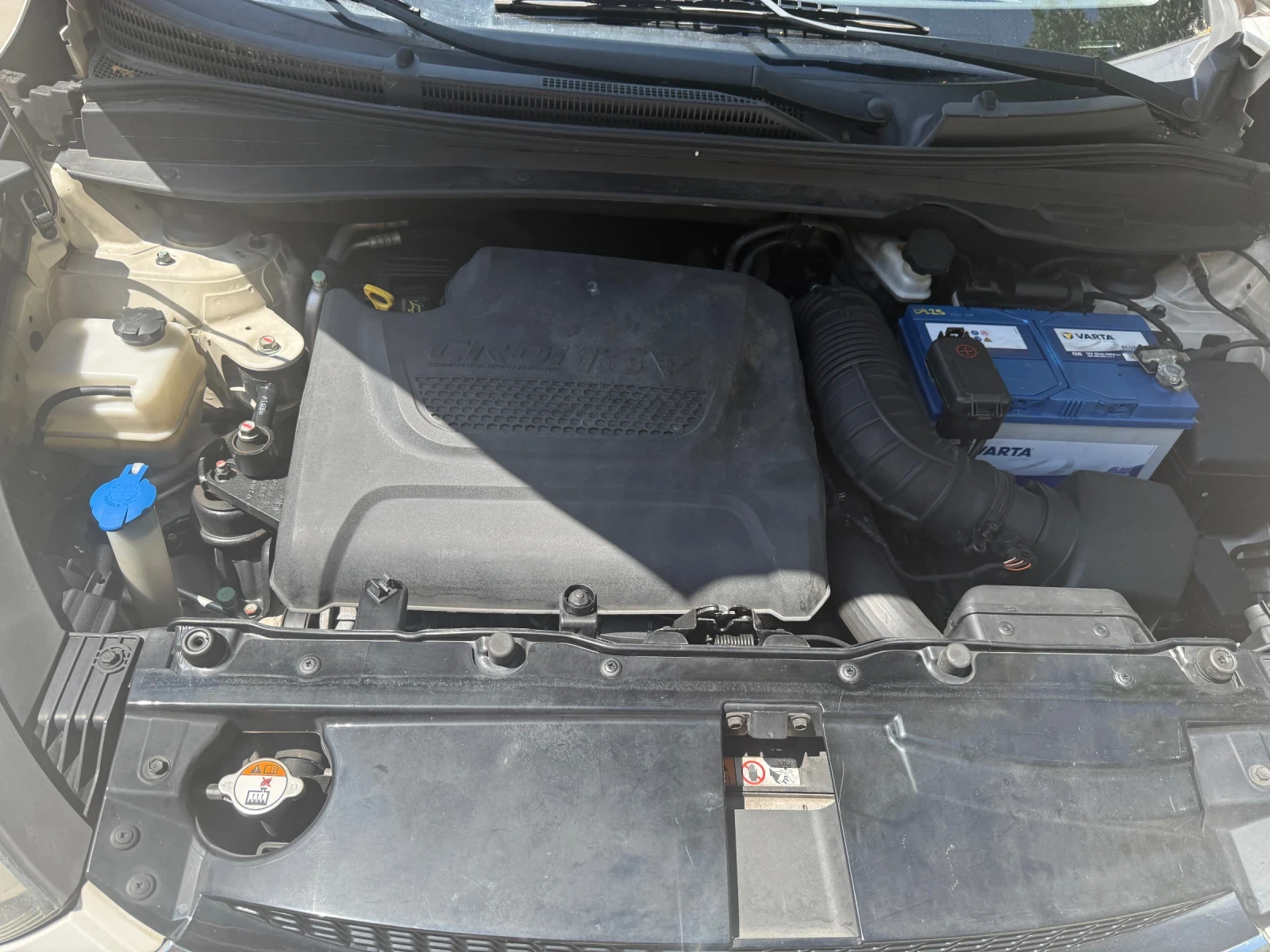Hyundai IX35 2.0 CRDI* 4x4* , снимка 15 - Автомобили и джипове - 55421018