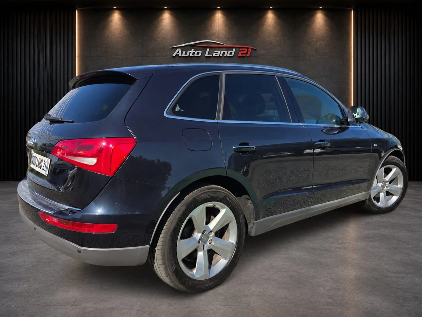 Audi Q5 2.0TDI* 190кс* 3Х S-line* FACE LIFT* 137 000км, снимка 5 - Автомобили и джипове - 55647095