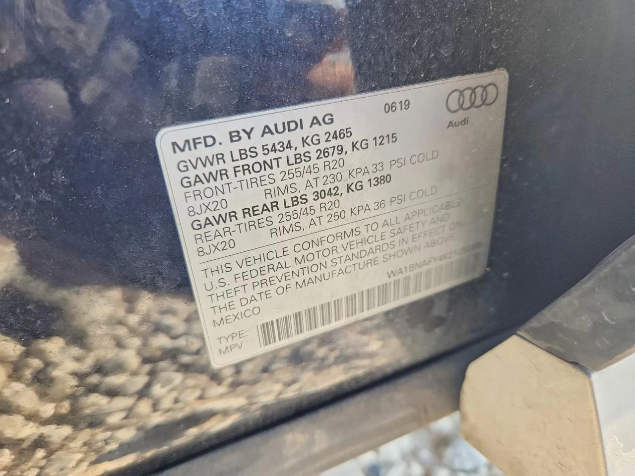 Audi Q5 2.0l Premium Plus, снимка 12 - Автомобили и джипове - 56350677
