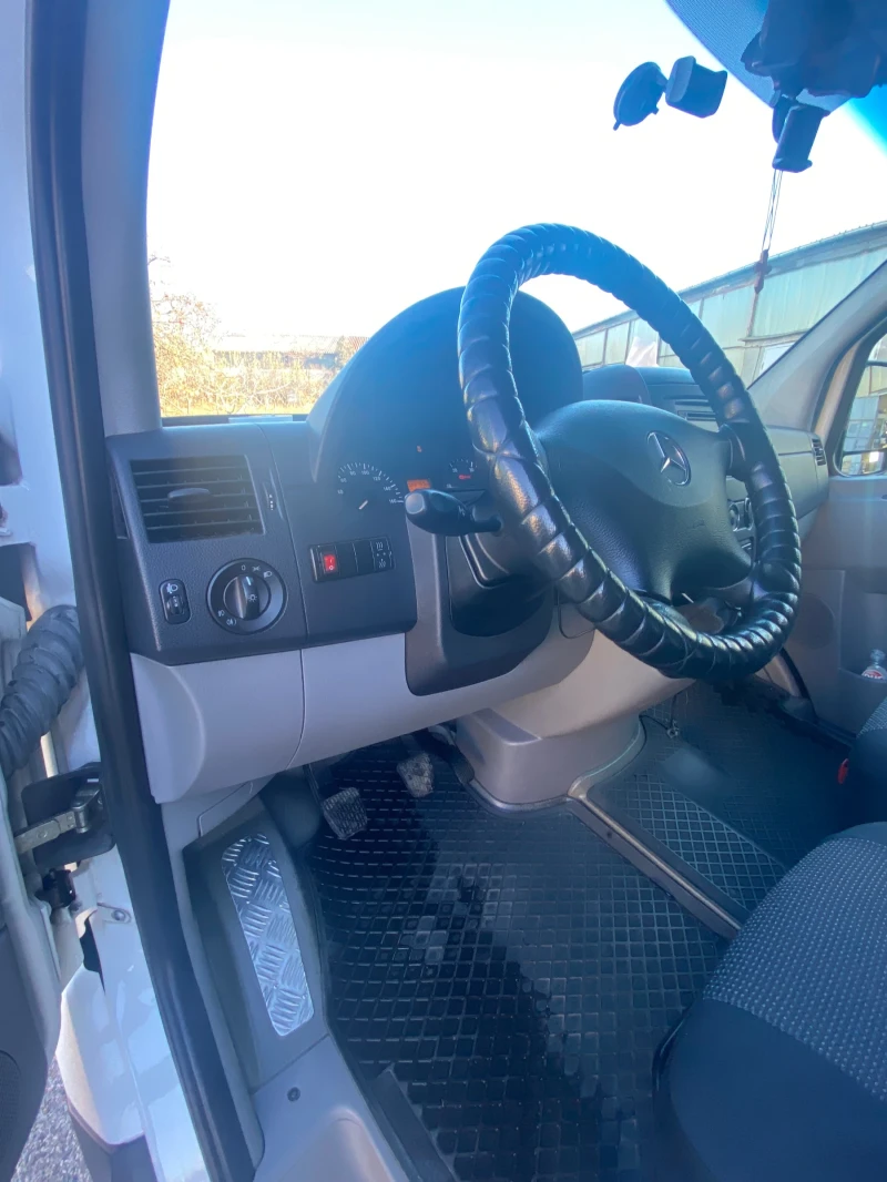 Mercedes-Benz Sprinter 313 Дълга база, снимка 5 - Бусове и автобуси - 48530447